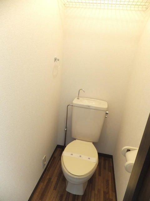 相模原市中央区淵野辺４丁目のアパートのトイレ