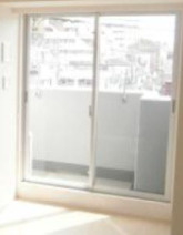 パークアクシス台東根岸のバルコニー