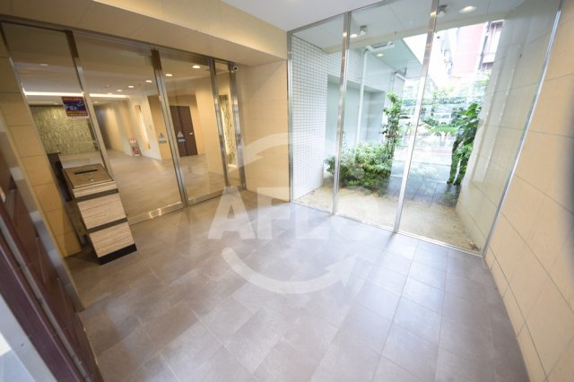 エステムプラザ難波WESTIIプレディアのロビー|エステムプラザ難波WESTIIプレディア　ロビー