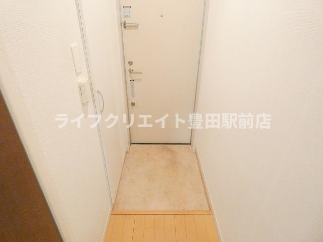 リブリ・オルタンシアⅢの玄関