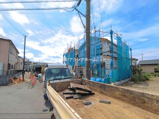 所沢市上安松・全2棟　新築一戸建　1号棟　～収納充実～の前面道路含む現地写真|現地　2026年8月21日撮影