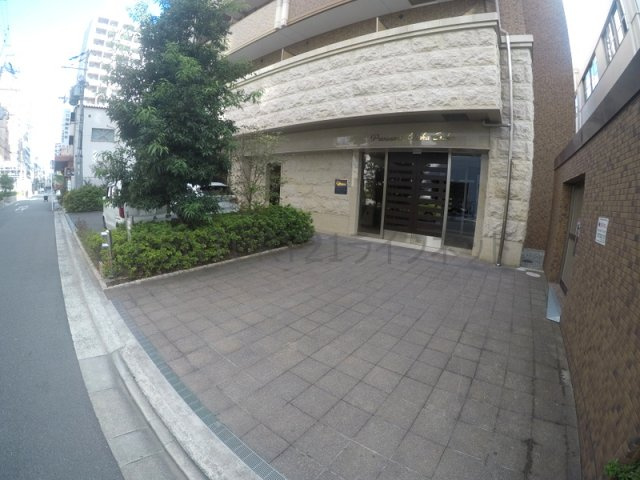 【エントランス】 | プレサンス大阪江坂