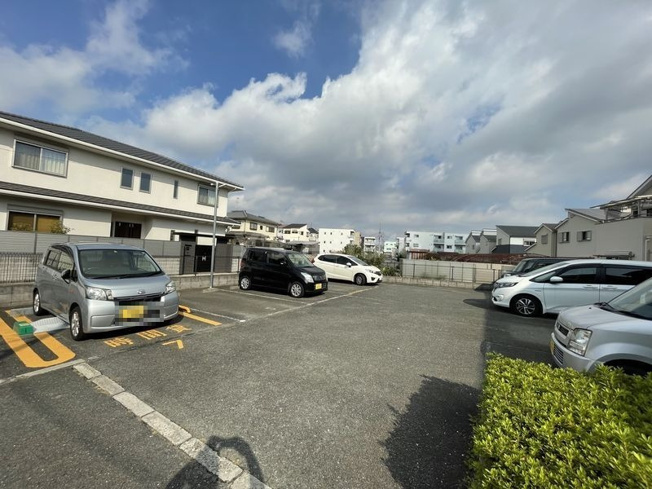【駐車場】 | サラマンカ