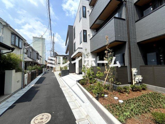 セレスティア中央Ⅱの駐車場