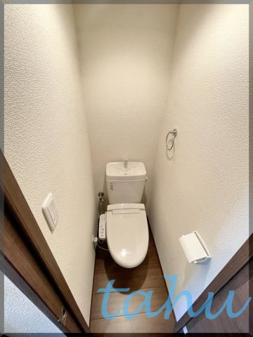 中野区本町１丁目のアパートのトイレ