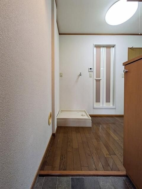 メゾンプルミエールの玄関