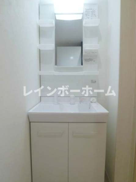 ニューステージ船橋の洗面所