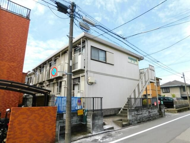 シティハイムかやのエントランス