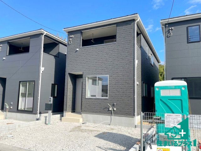 ★京田辺市薪天神堂　第9期　新築一戸建ての外観|安心の10年保証！外観を美しく保ち、雨水で汚れを落とします！気になることがありましたら、お気軽にお問い合わせください！