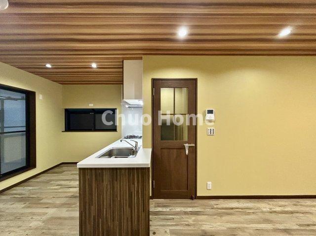 江戸川区篠崎町4丁目中古住宅のキッチン|ダイニングキッチン