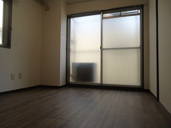 池下ウエストマンションのバルコニー