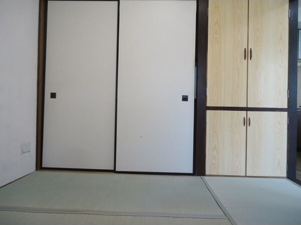 池下ウエストマンションの収納