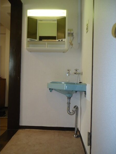 池下ウエストマンションの洗面所