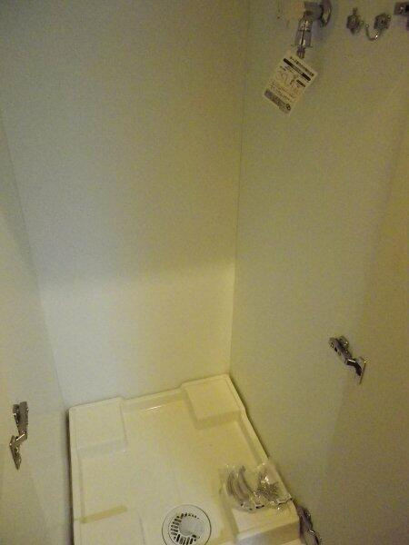 狛江市岩戸北４丁目の賃貸マンションの設備|洗濯機置場