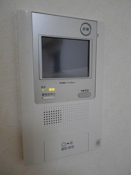 狛江市岩戸北４丁目の賃貸マンションのセキュリティ|インターホン