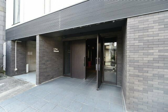 エルフラット板橋のエントランス