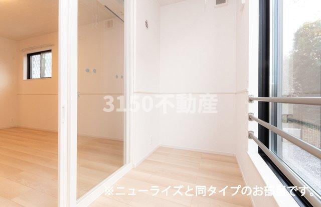 サニーハウスⅥの内装|明るい室内です