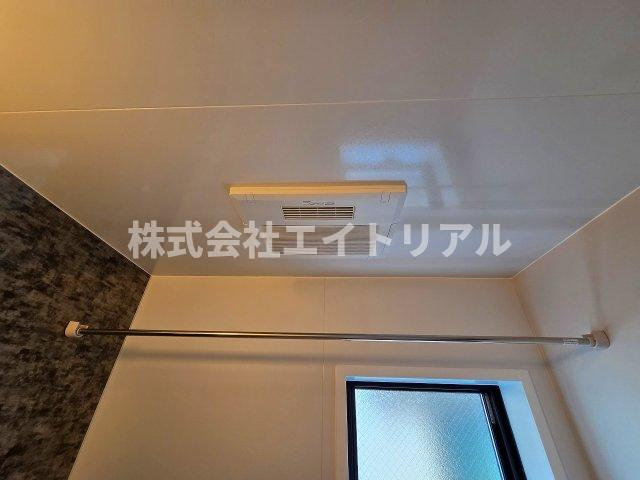 美濃加茂市古井町下古井　新築戸建　全2棟の冷暖房・空調設備|浴室乾燥機