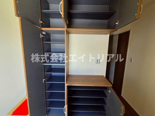美濃加茂市古井町下古井　新築戸建　全2棟の収納|下駄箱