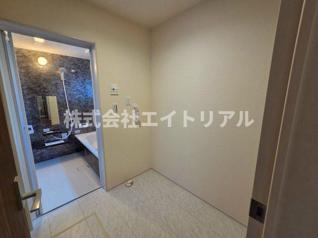 美濃加茂市古井町下古井　新築戸建　全2棟の洗面所|1階