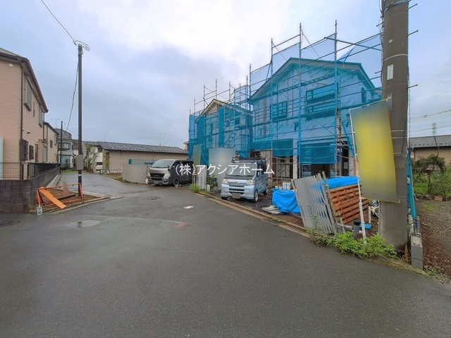 所沢市上安松・全2棟　新築一戸建　2号棟　～収納充実～の前面道路含む現地写真|現地写真（2026年9月7日撮影）