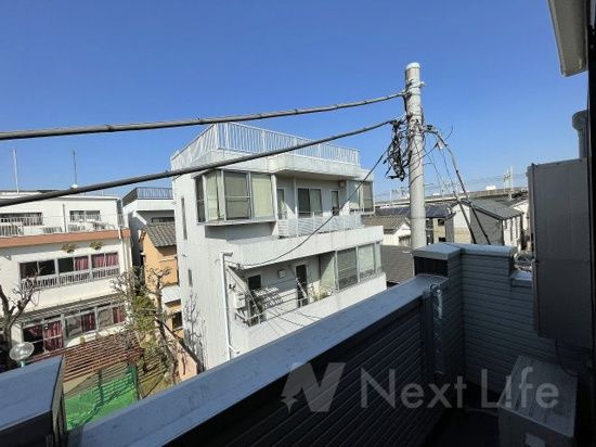プチトレゾール小菅の展望