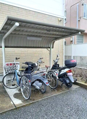 【その他共用部分】 | ザイテベルクⅡ | 自転車置き場