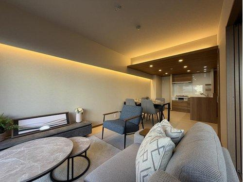 府中市宮町１丁目の中古マンションの居間・リビング|室内（2026年5月）撮影