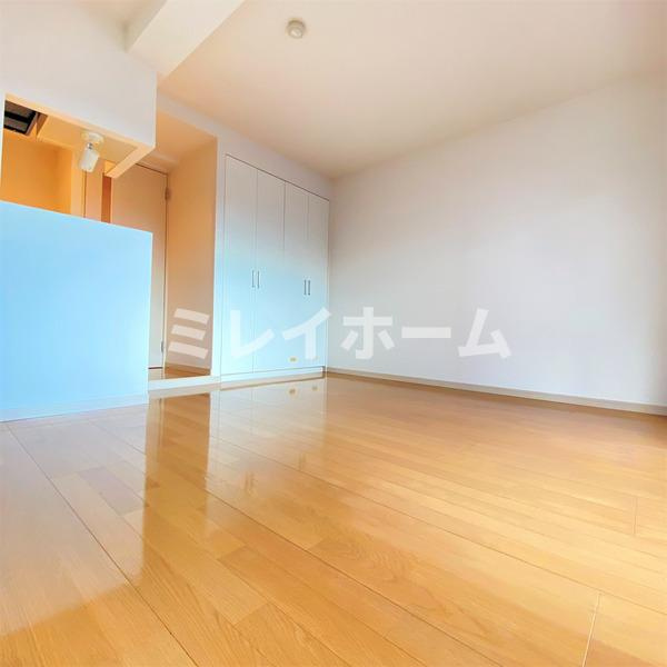 カーサビオラの寝室