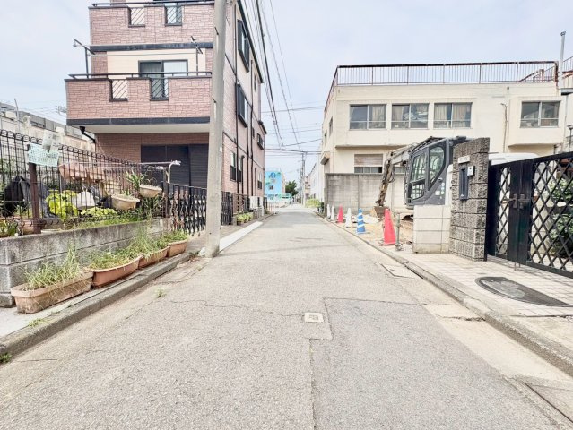 売地 大田区多摩川２丁目の前面道路含む現地写真|2026.08.06撮影

現地ご見学希望・資料請求などお気軽にお問い合わせ下さい！
03-5990-5201