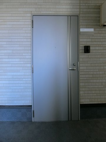 アヴニール立町の玄関|イメージ107号室の写真