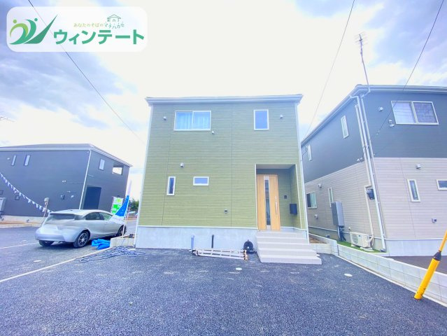 下妻市二本紀第2　新築戸建　1号棟の外観|完成した外観です！パースのイメージ通り、洗練されたデザインに仕上がりました。