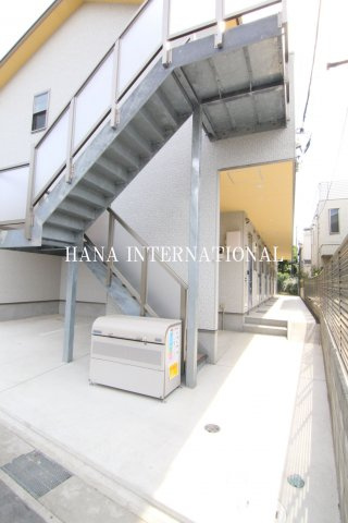 ロワール伊勢宿のエントランス