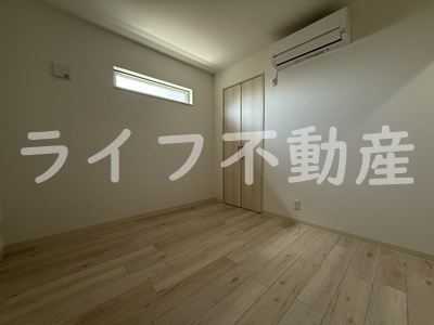 クリエオーレ東石切町の居間・リビング