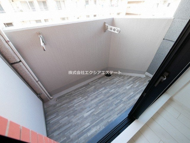 アクアプレイス上本町のバルコニー