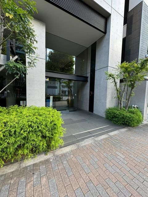Ｔ－ｐｕｅｎｔｅ（ティープエンテ）のエントランス