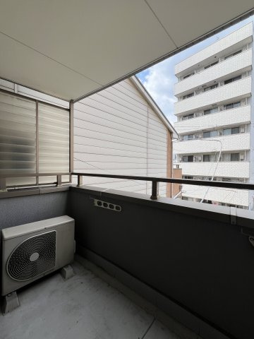 【バルコニー】 | オズレジデンス天下茶屋
