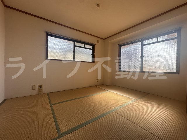 アルコーレ山手の和室
