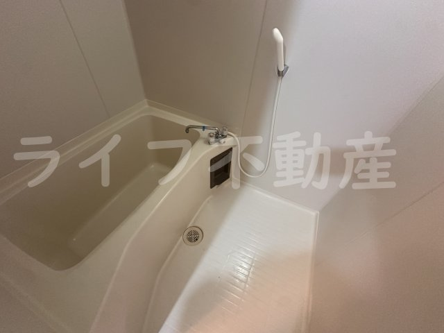 アルコーレ山手の浴室