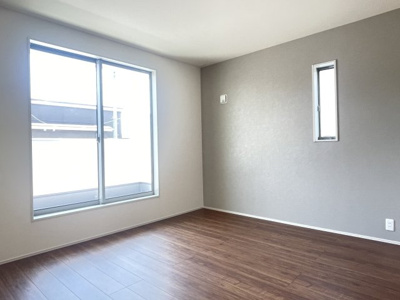 【洋室】 | 鈴鹿市岡田１丁目　新築分譲住宅２号棟