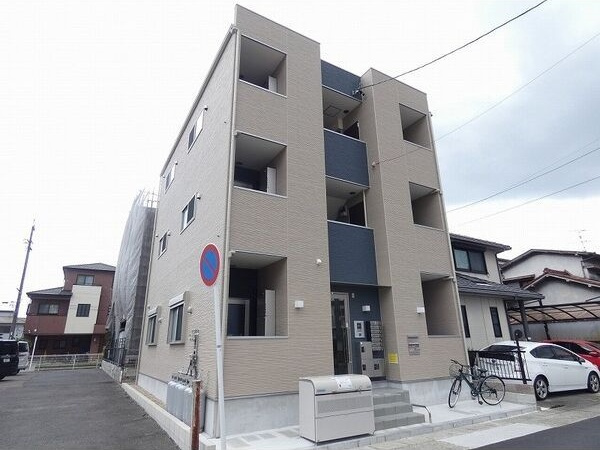ハーモニーテラス坂井戸の外観