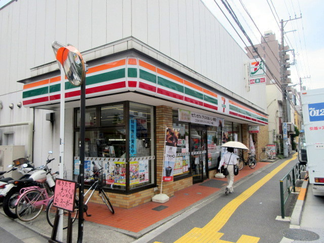 コーポ多田のその他|セブンイレブン文京千石1丁目店