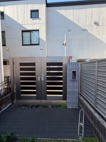 渋谷松見坂パークサイドヒルズのエントランス