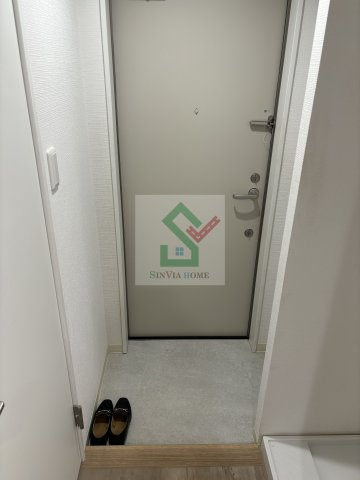 メゾン所沢寿町の玄関