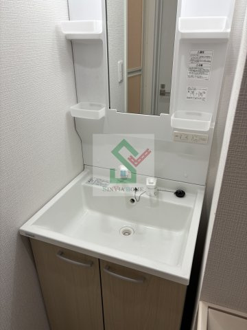 メゾン所沢寿町の独立洗面台