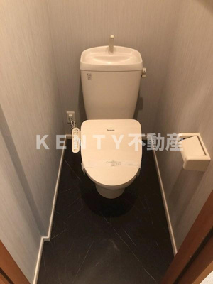 【トイレ】 | Vent de Bonheur ヴァンドボヌール | ゆったりとした空間のトイレです