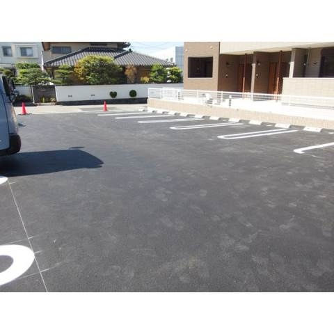 エスポワール真伝Ⅰの駐車場