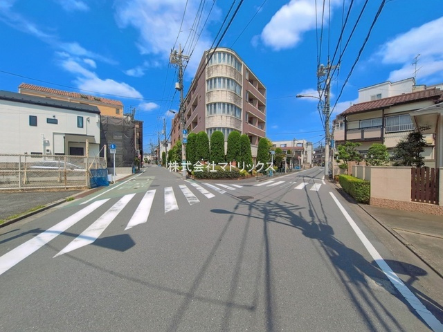 練馬区下石神井3丁目　ライオンズグローベル石神井公園　新耐震基準リノベマンションの外観