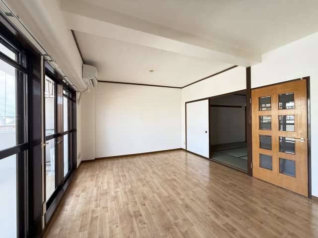 【居間・リビング】 | 吉田マンション