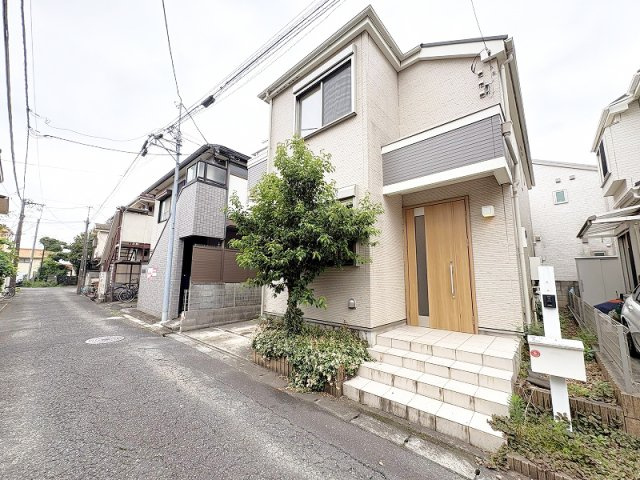 【外観】 | 西東京市中町2丁目　中古一戸建住宅　（保谷店） | 第一種低層住居専用地域につき住環境の良さが魅力。